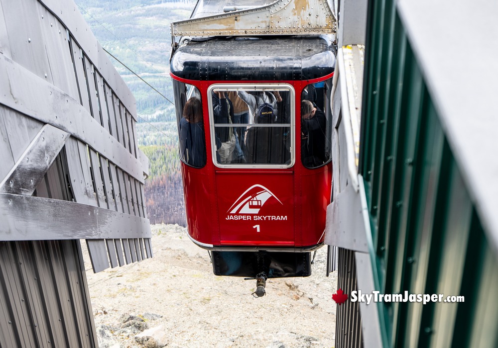 Jasper SkyTram Departing with Visitors
