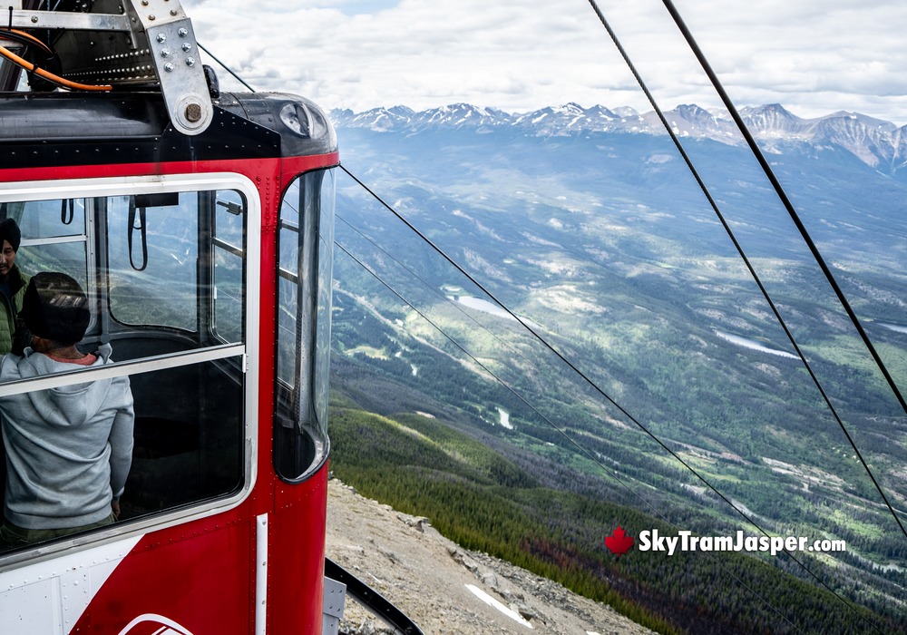 Jasper SkyTram Arriving with Mountain Views on Tramway Line